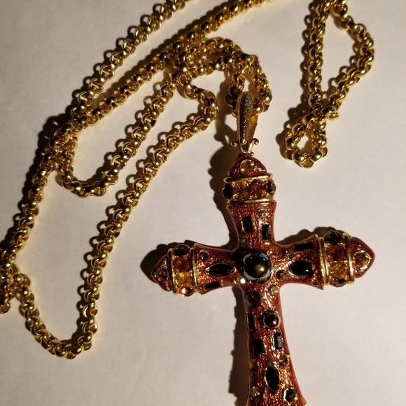 Jeweled embedded cross - Picture 8 of 11